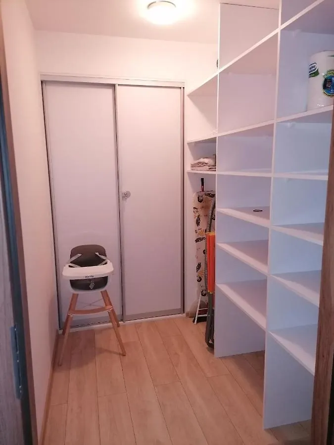 Apartament Polanki 코워브제크 0*,